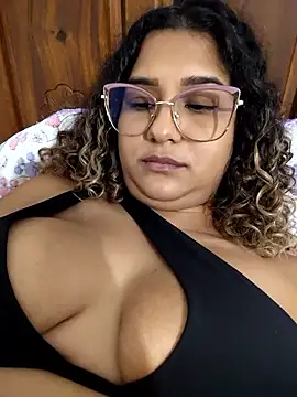 BrendaGirs live cam profile