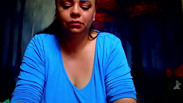 ElizabethEven live sex cam