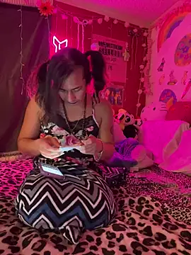 transexualjade95 (T young) - BreastImplants (.)(.) and Car 🚗 BigGoal