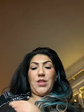 LittleMissEeve live cam