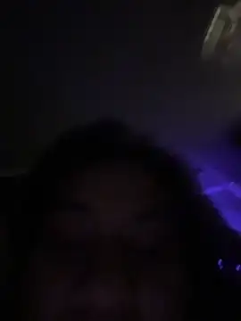 Poli_amor2025 live cam profile