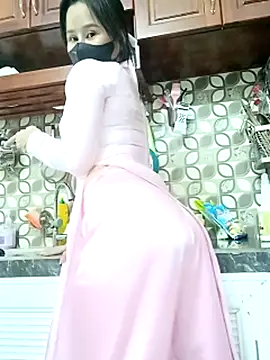 ___erin___ (F milf) - take off the dress