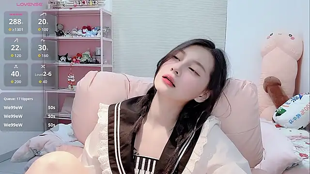 lris-beauty (F teen) - 卡卡内裤勒小穴（4.4卡卡生日狂欢局）