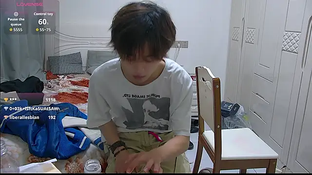 buding-001's live cam