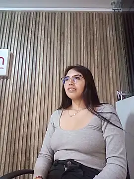 valk_submissive - Valk_submissive's free webcam