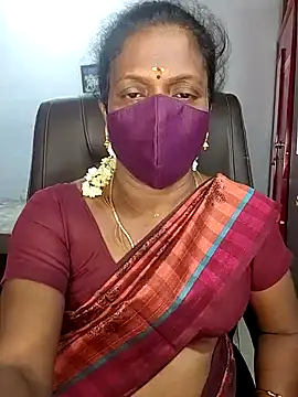 umashreetamil - Umashreetamil's free webcam - UK Sex Cams