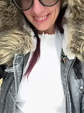 NataKitten Live Webcam on Stripchat