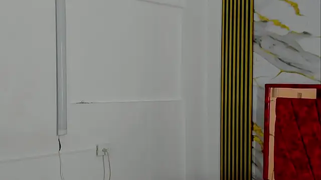 Live sex cam of Tiana_hots