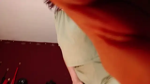 andreafetishx (F milf) - cream in my  big tits