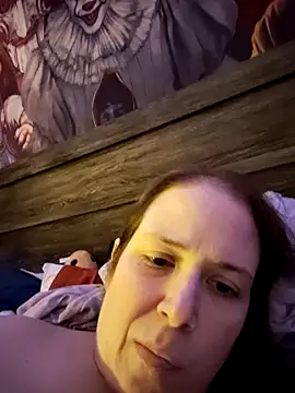 023thickandjuicy07 webcam