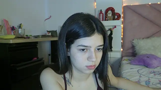 eva_sin18 live sex cam