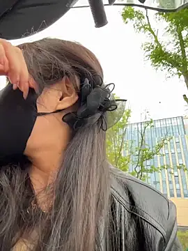 美女Carlin-yiyi在线直播