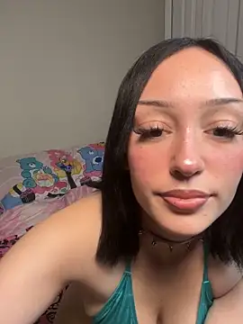 strwbrrymilk (F teen) - Fucking my ass with my dildo 🤤