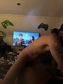 chasehilfiger29 live sex cam