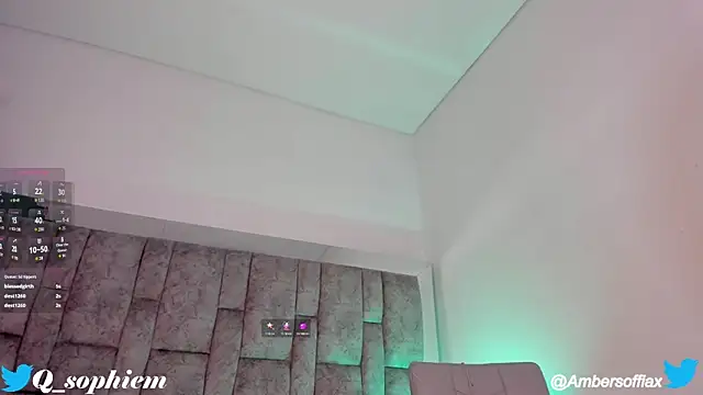 Queensophie_m webcam