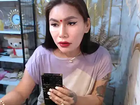 tshot_izzy_88 webcam