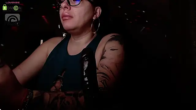 sonyadevon - SonyaDevon's free webcam