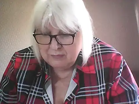 alexia64231 - Alexia64231's free webcam