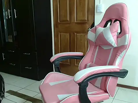 patriciabigboobs - PatriciaBigboobs's free webcam