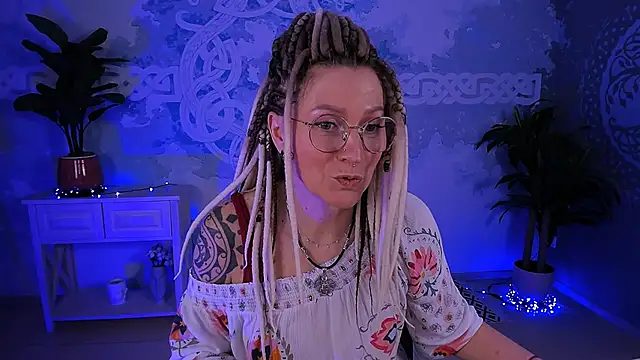 umaspace - UmaSpace's free webcam - UK Sex Cams