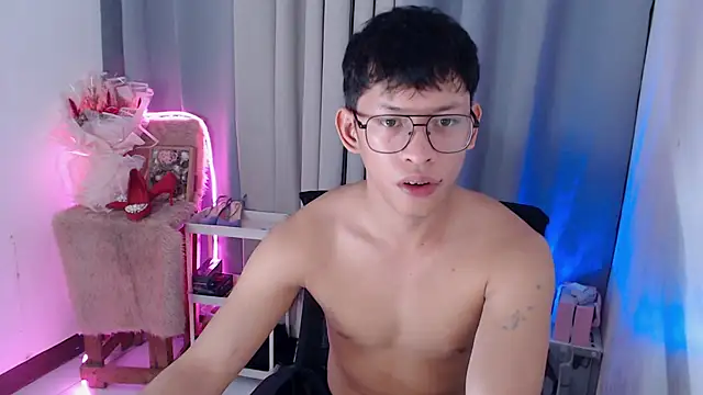 pinkcock_froi2305 (M young) - public cum show