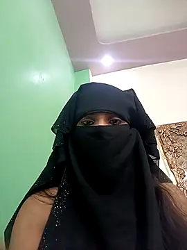 Webcam Model (Aafreen_36)  is live.Free join now!