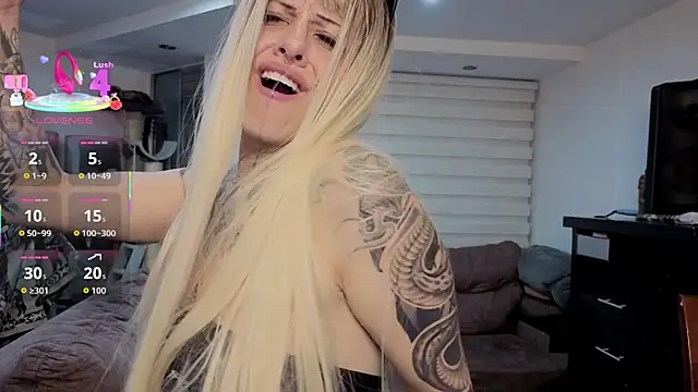 freyaa_sorcerees - Freyaa_sorcerees's free webcam