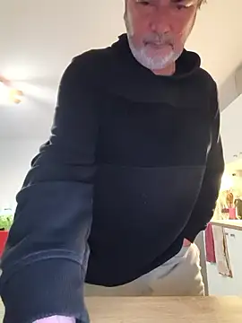 eruzam59000 - Eruzam59000's free webcam