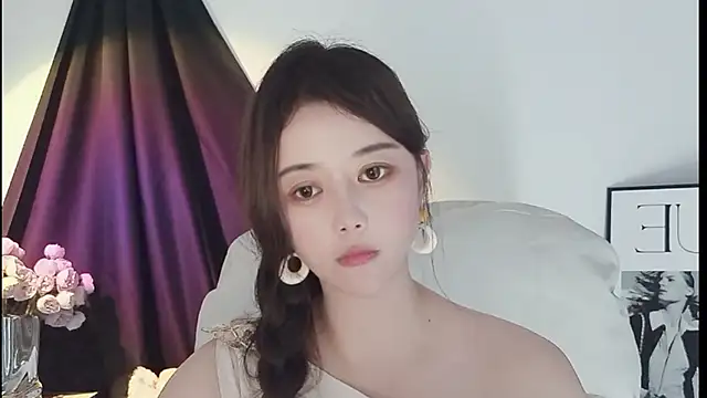 moon-999 - Moon-999's free webcam