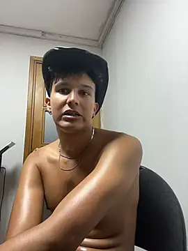 leo_savage_ (M young) - SHOW MY BALLS ✨