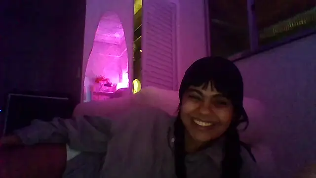 sarmidai live sex cam