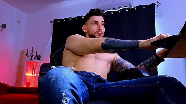 mightyaaron66 (M young) - 𖤐🔥 parTy Time ,House parTy  !  💨𖤐