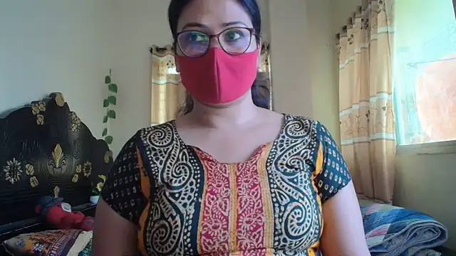 elena_cruz5 (F young) - Boobs show