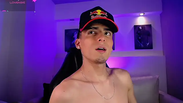 mateomitchell - MateoMitchell's free webcam - UK Sex Cams