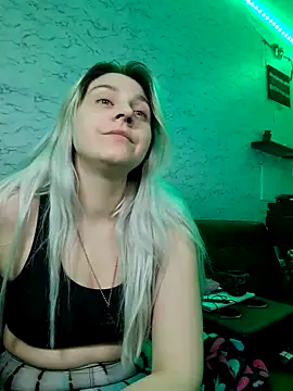 scarletcallings_420 - ScarletCallings_420's free webcam