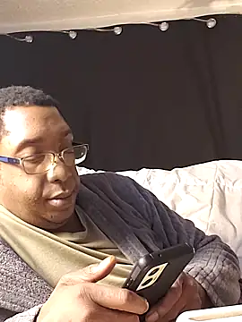 b4kinc - B4KINC's free webcam - UK Sex Cams