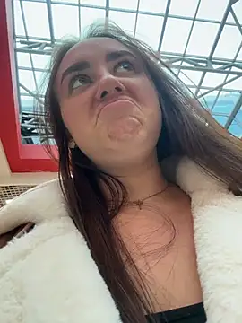 kirasunshine (F young) - lick nipples