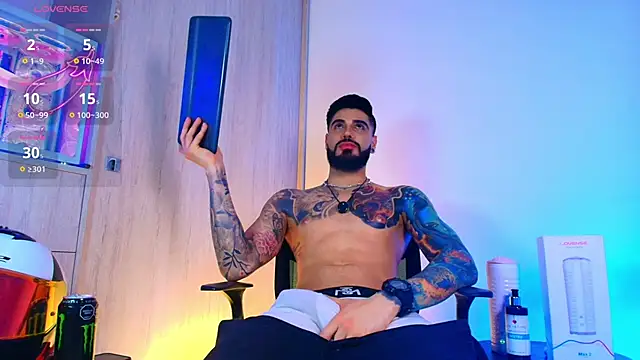 asmodeus_bael_ (M young) - oil on my body and cock