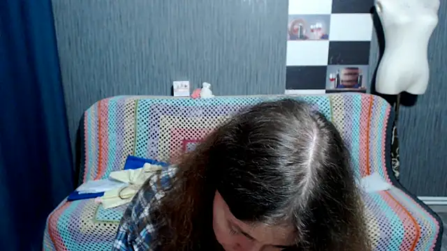 pa1e_pr1ncess - Pa1e_pr1ncess's free webcam