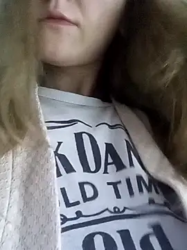 kattyluuu - KattyLuuu's free webcam