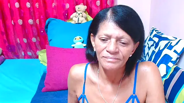 sluttyroxy - SLUTTYROXY's free webcam