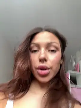 leila_brooklyn (F young) - make me naked