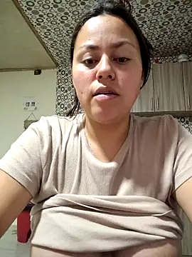 Webcam Model (camila-titis)  is live.Free join now!