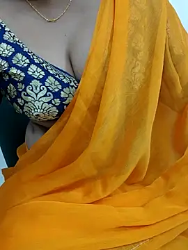 Nikitha_telugu