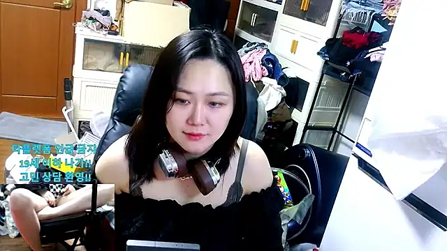 rami0428 live sex cam