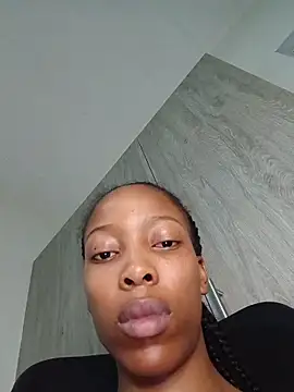 MsParisSmith live sex cam