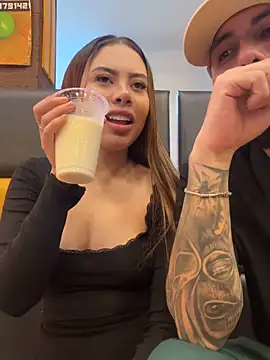 lindaandtony (Ask my age) - Fuck street