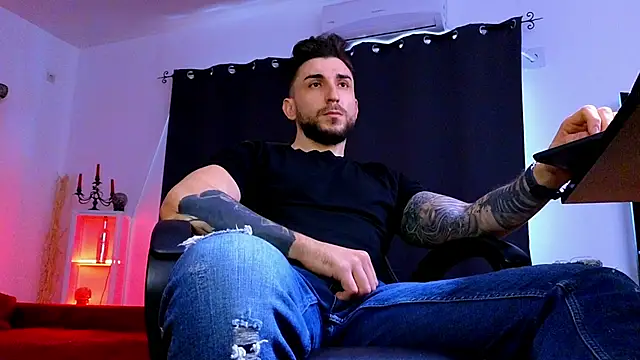 mightyaaron66 (M young) - 𖤐🔥 parTy Time ,House parTy  !  💨𖤐