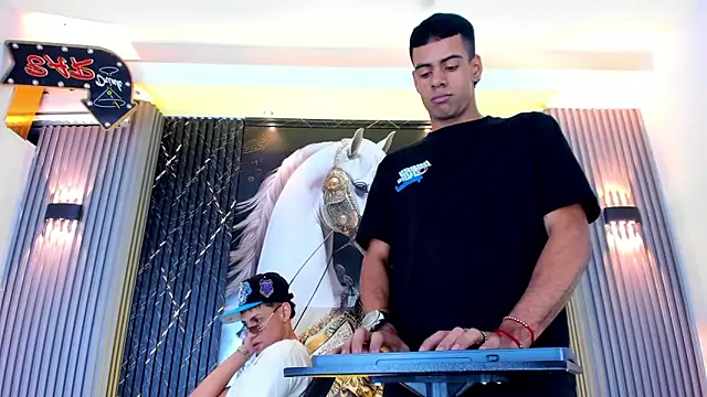 the_knights_of_the_night live sex cam