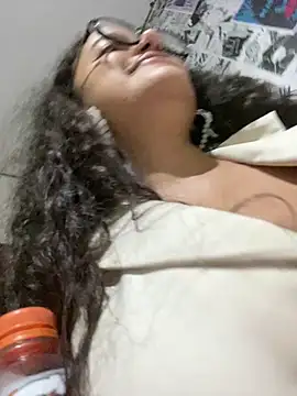 demonaughtyyy's Stripchat show and profile